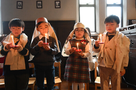 教会でのクリスマスの様子